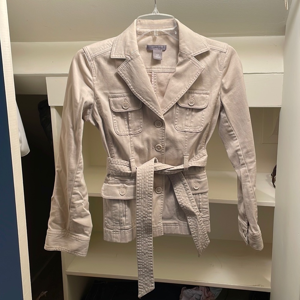 Khaki light weight spring jacket
